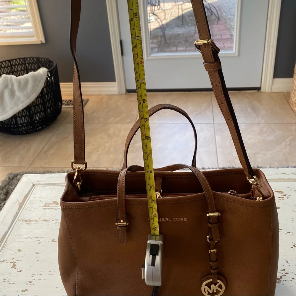 Michael Kors Brown Tan Gold Tote Shoulder Bag Purse with Crossbody Strap - Picture 9 of 16